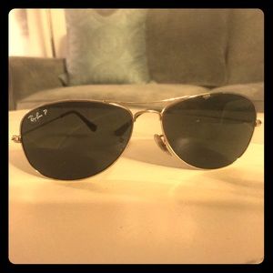 Ray ban aviator sunglasses